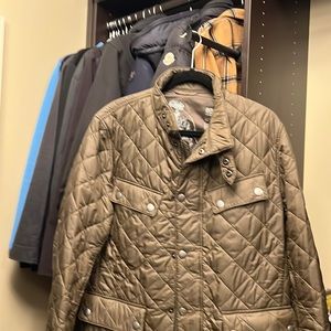 Classic diamond quilting gives a sophisticated edge.